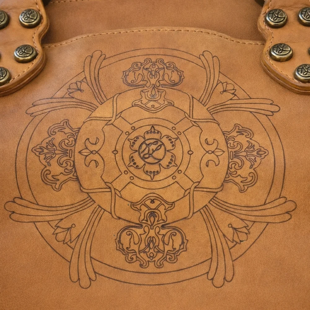 KATE LANDRY Stunning Leather Shoulder Bag. - Picture 3 of 5